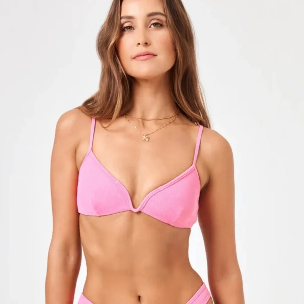L*Space 🩷 V-Wire Helena Bralette Bikini Top | Camacho Classic Bottom in Guava